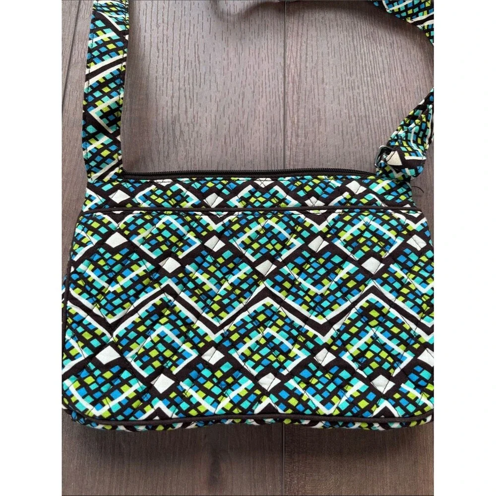 Vera Bradley compact quilted